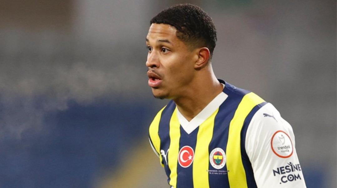 Jayden-Oosterwold-Fenerbahce-1706183987-127465