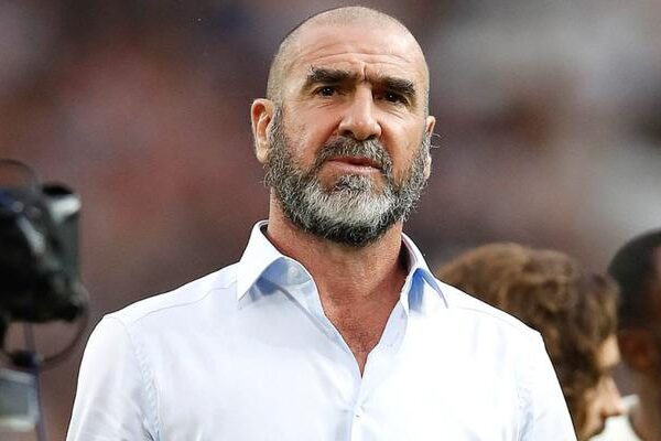 İngiliz futbolunun efsane isimlerinden Eric Cantona FIFA’ya seslendi! “İsrail’i futboldan men etme zamanı geldi…”