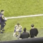 Tribünler tepki göstermişti! Szymanski’den oyundan çıkarken olay hareket… Kerem Aktürkoğlu şaştı kaldı!