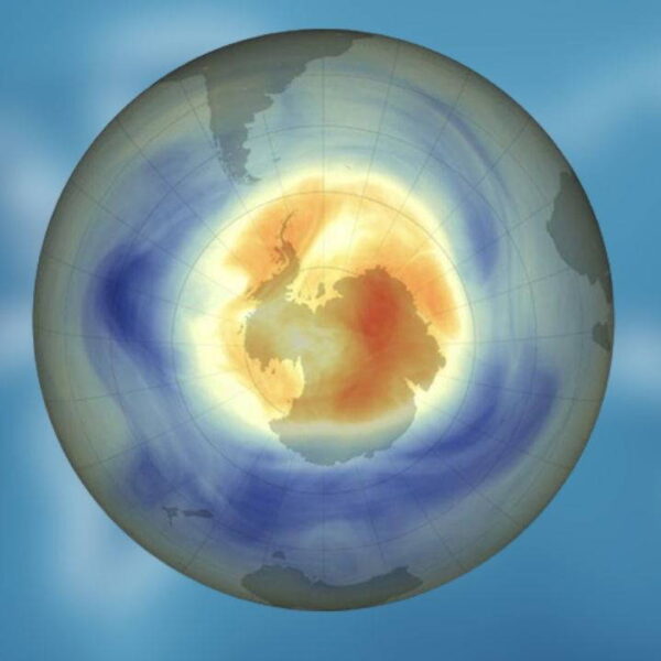 NASA: Antarktika’daki ozon deliği en dar haline ulaştı