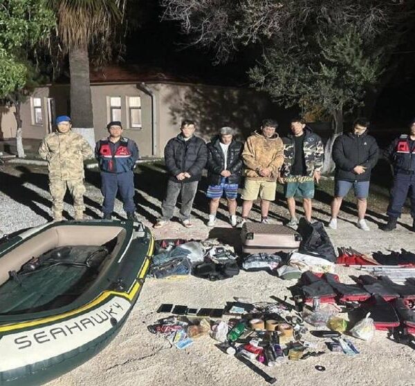 Yunanistan’a ulaşmaya çalışan 5 düzensiz göçmen tutuklandı